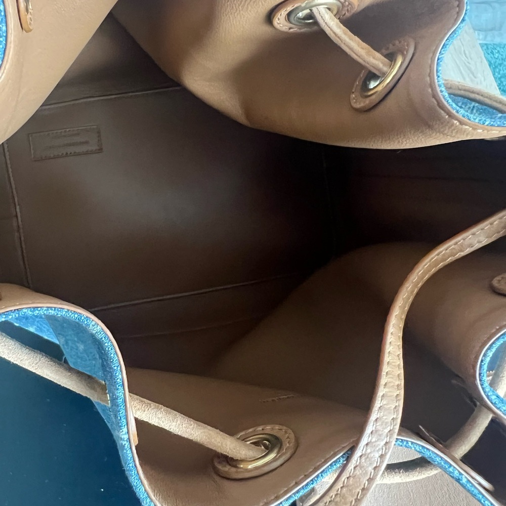Large Saint Laurent Blue and Tan Tote Bag with Luxe Leather Accents - Picture 3 of 11